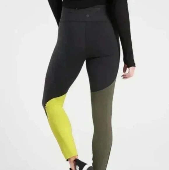 Athleta Asym ColorBlock Leggings‎ Black Gray Yellow Size Medium - Picture 2 of 8